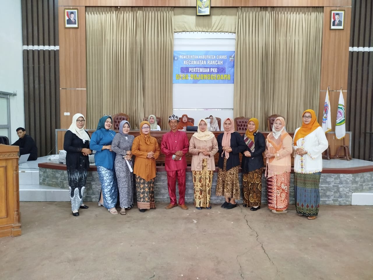 Peringati Hari Ibu dengan Semangat Kekeluargaan